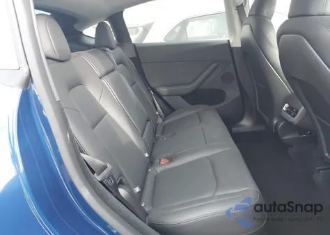 2024 Tesla Model Y Long Range Dual Motor All-Wheel Drive из США, поврежденный, VIN 7SAYGDEE5RA329172